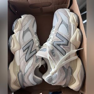new balance 9060 women’s 9.5 men’s 8
